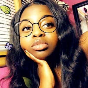 Meet your Posher, Lil